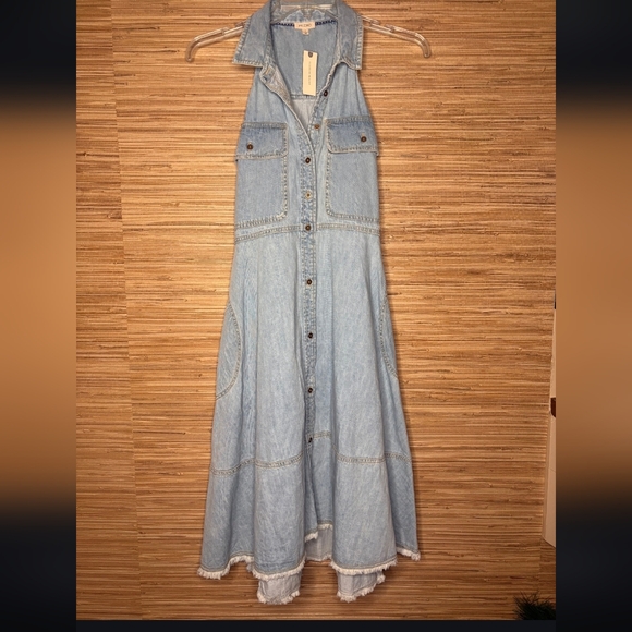Pilcro Dresses & Skirts - Pilcro Sleeveless Denim Dress Nwt Size Small